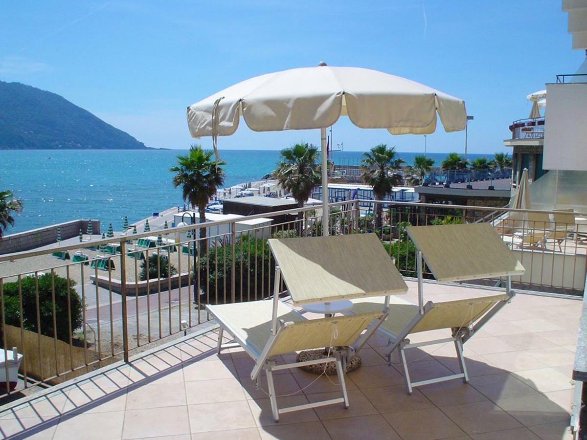Hotel Elena Recco Ngoại thất bức ảnh